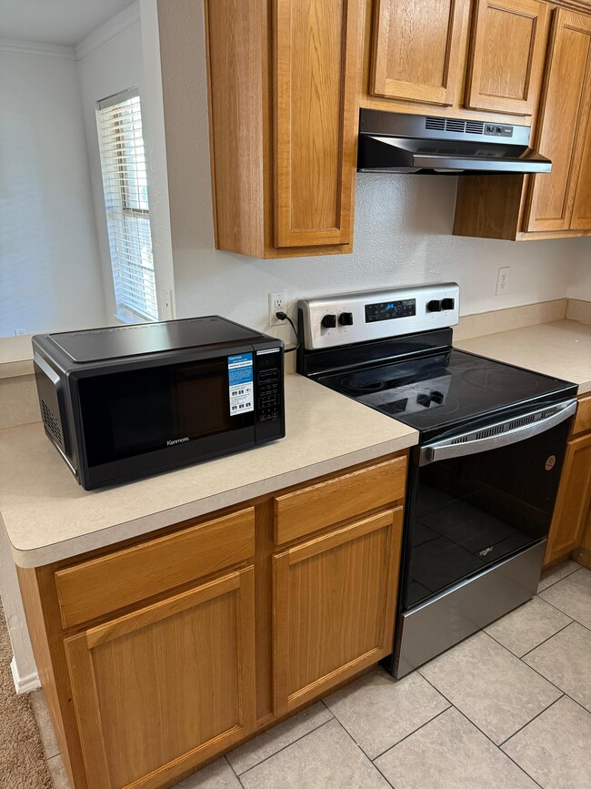 Building Photo - 1920 Galveston Ave