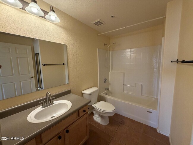 Building Photo - 16545 E Gunsight Dr