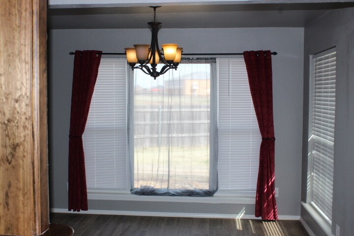 Building Photo - 505 SW 149th Pl