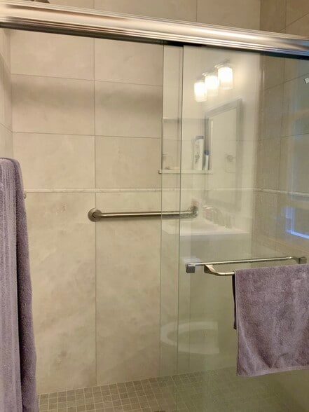 All Tile Shower - 9001 Mt Jefferson Ave