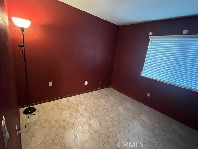 Building Photo - 28098 Lemonwood Dr