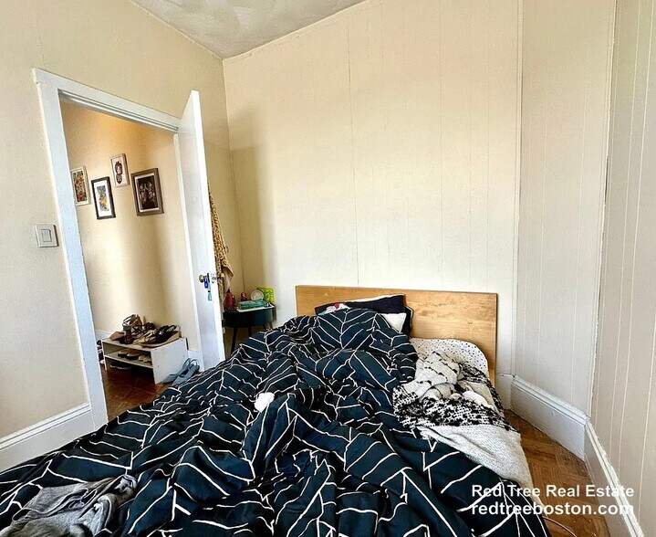 Unit 18 - 106 Myrtle St