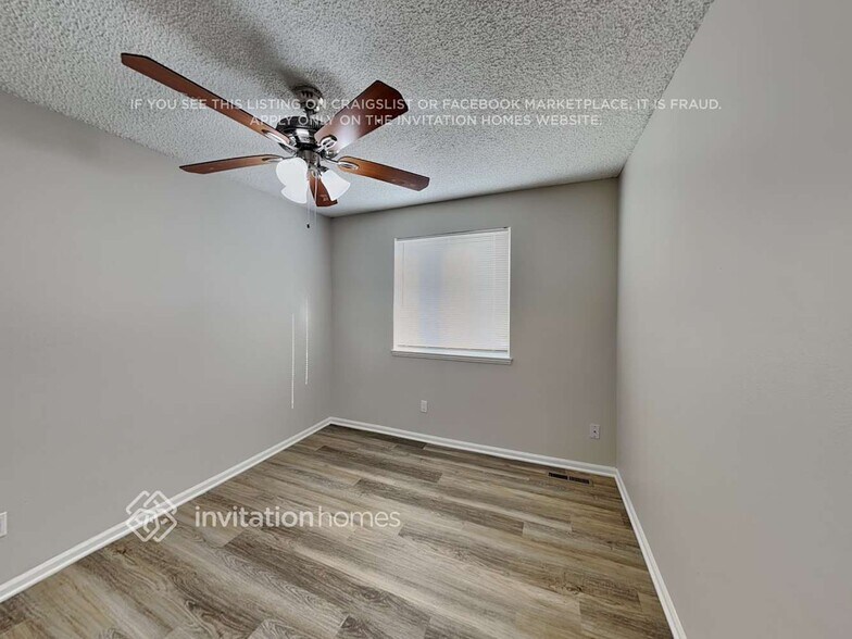 Building Photo - 8661 Red Clover Ct