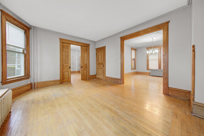 Building Photo - 310 Fulton St
