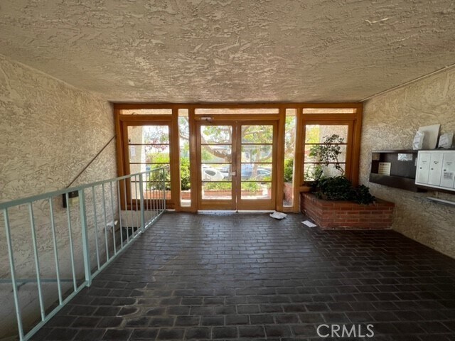 Building Photo - 2016 Euclid St