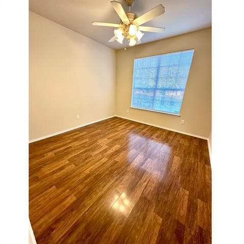 Building Photo - 8649 Star Thistle Dr