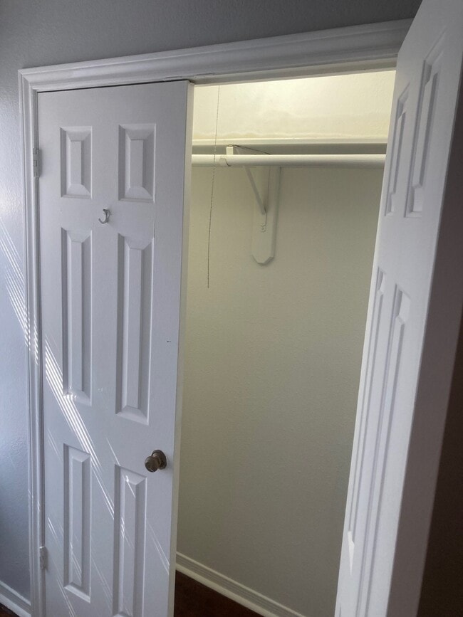 Building Photo - 4908 Ave Q 1/2