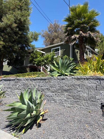 Building Photo - 3427 Margarita Ave