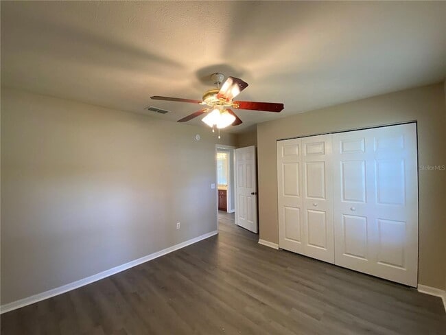 Building Photo - 5890 SE 119th Pl