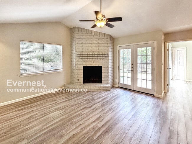Building Photo - 2603 Garrettson Dr