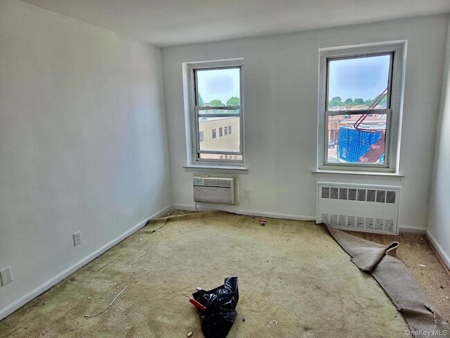 Building Photo - 125 Lincoln Ave