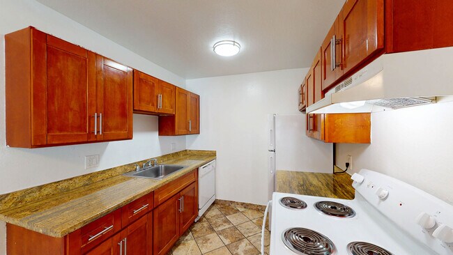 Building Photo - 18199 Happy Ln