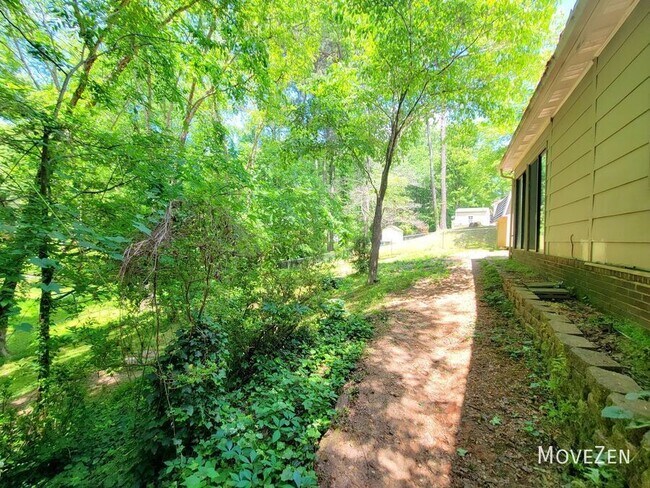 Building Photo - 6524 Keystone Dr