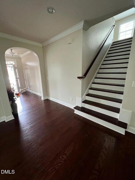 Building Photo - 267 Crestmont Ridge Dr