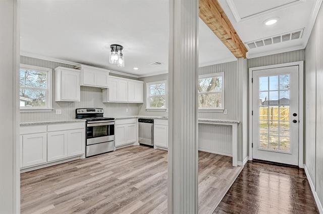 Building Photo - 513 E Washington St