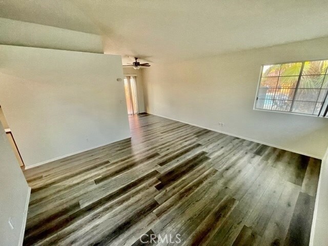 Building Photo - 79400 Ave 42