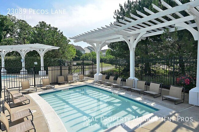 Building Photo - 23089 Pecos Ln