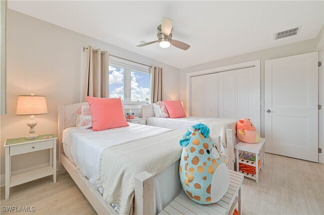 Building Photo - 13840 Sleepy Hollow Ln