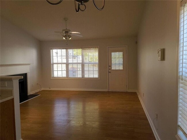 Building Photo - 363 Greystone Pkwy