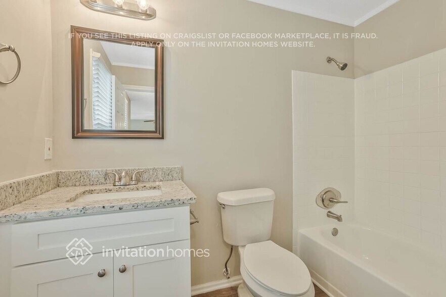 Building Photo - 3828 Willow Wood Way NW