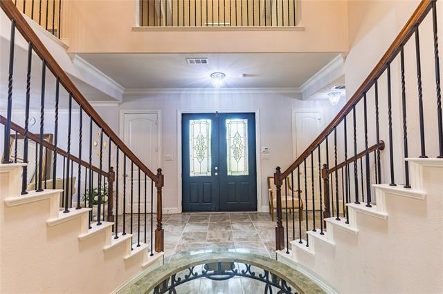 Building Photo - 2825 River Bend Pl