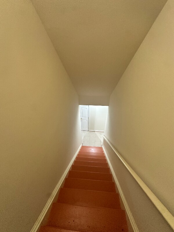 Building Photo - 2907 Dumas St