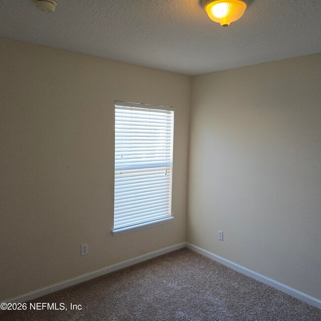 Building Photo - 1500 Calming Water Dr