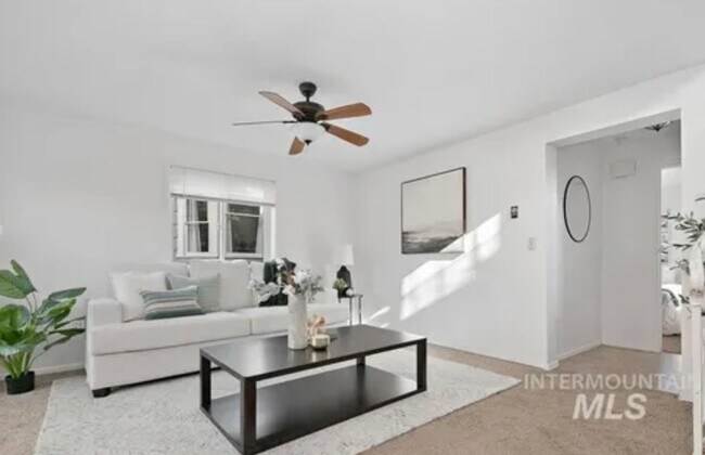 Building Photo - Charming North End Home in Prime Location!