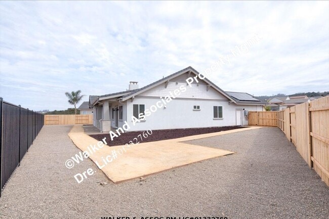 Building Photo - 5812 Lady Bells Dr