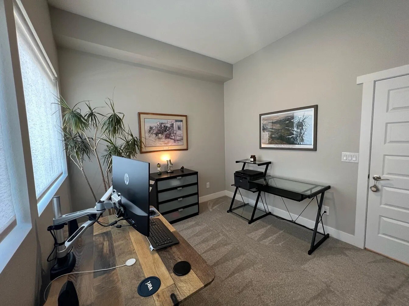 First floor second bedroom or office - 2860 W Parkside Pl