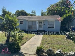 Building Photo - 3708 Sleeper Ave