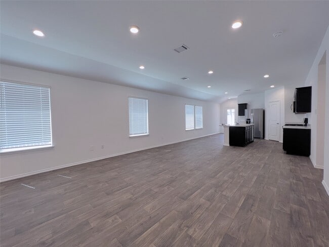 Building Photo - 21197 Alder Oaks Dr