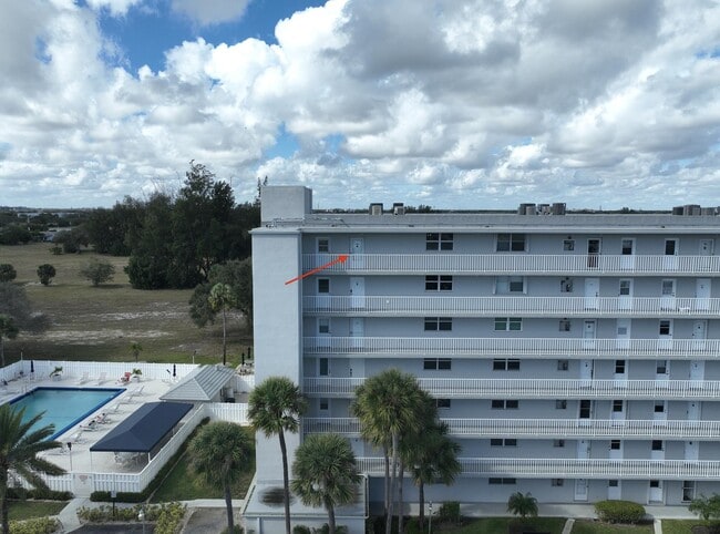 Building Photo - 6161 NW 2nd Ave