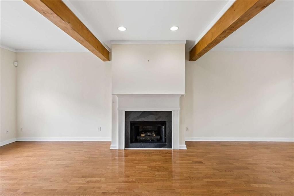 Building Photo - 1516 Howell Mill Rd NW