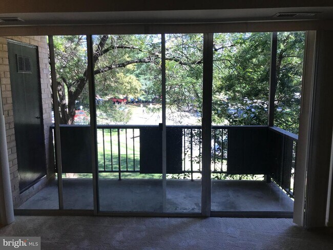 Building Photo - 7821 Enola St