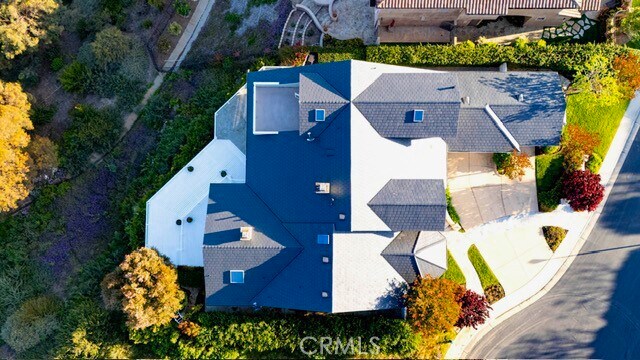 Building Photo - 12 San Remo