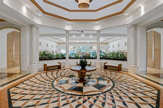 Building Photo - 725 Crandon Blvd