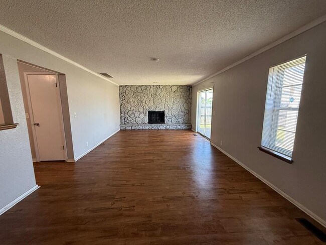 Building Photo - 3507 Wynn Cir