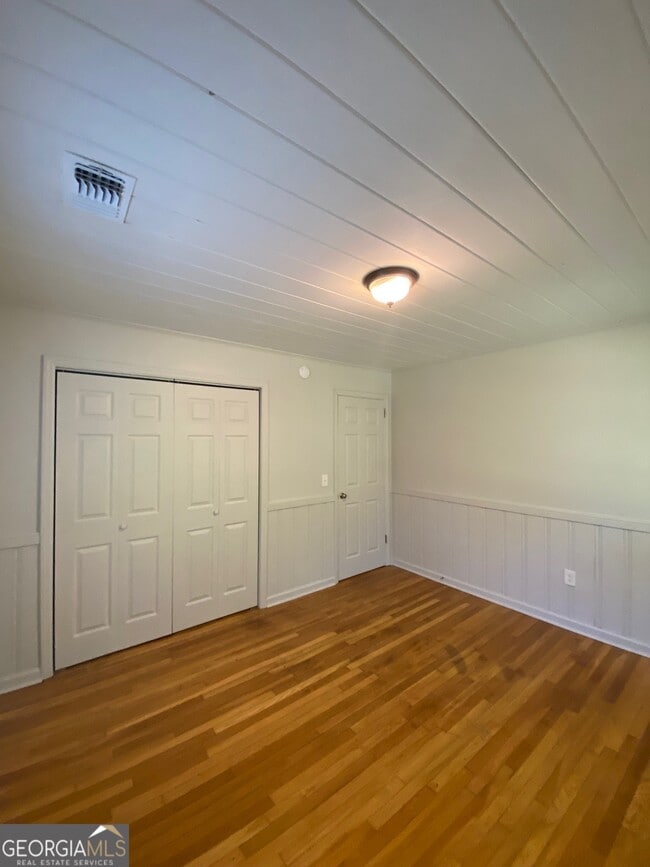 Building Photo - 8308 Villa Rica Hwy