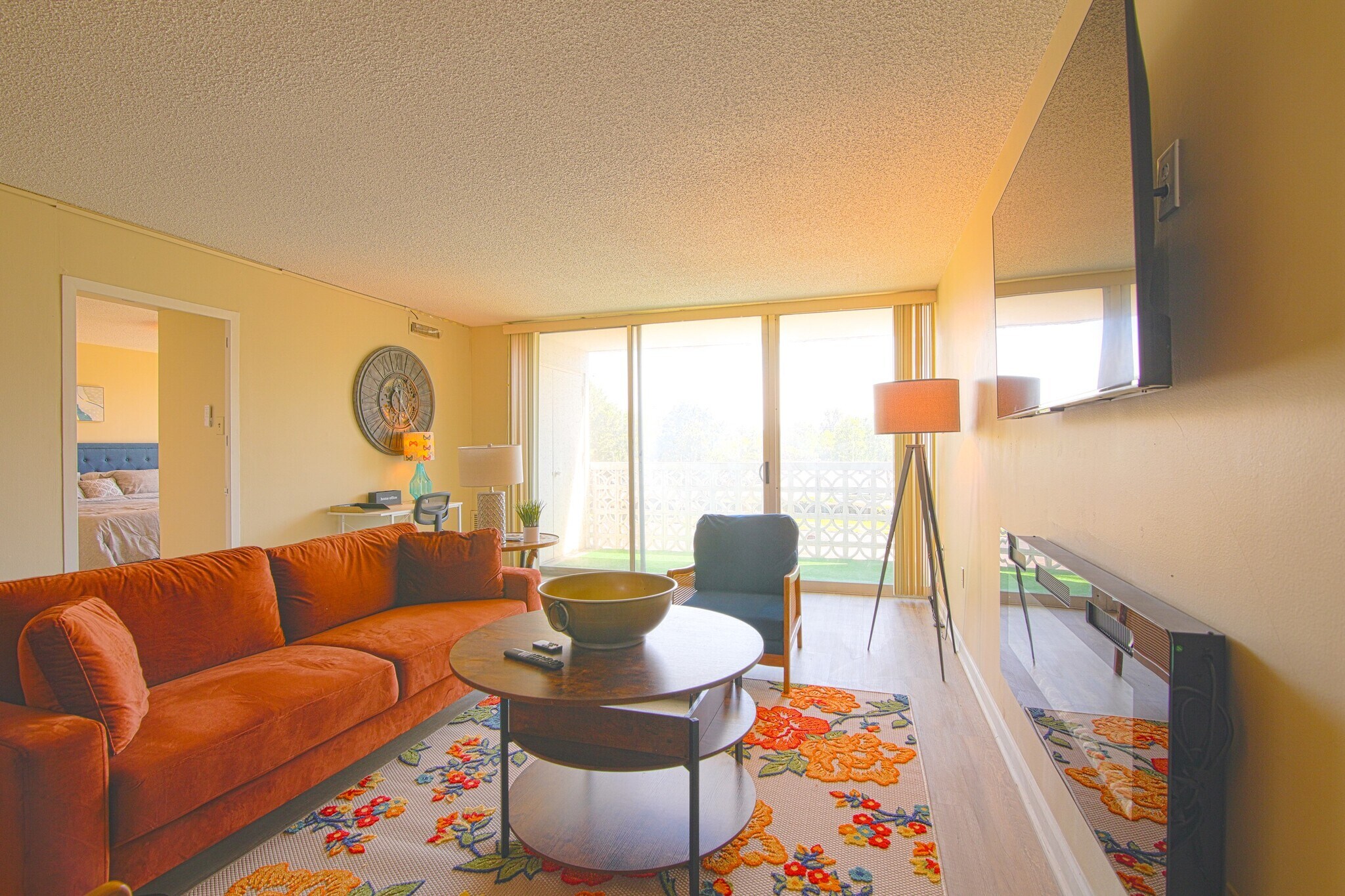 Living Room - 3080 Walnut Grove Rd