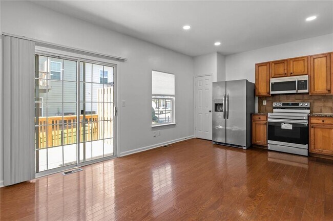 Building Photo - 2122 Meadow Peak Rd