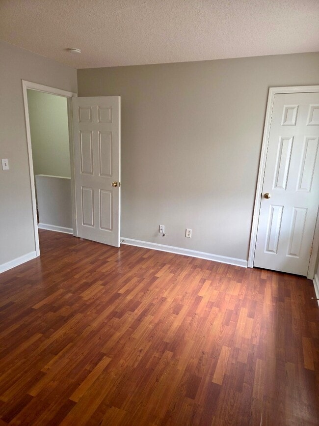 Building Photo - 716 King Springs Rd