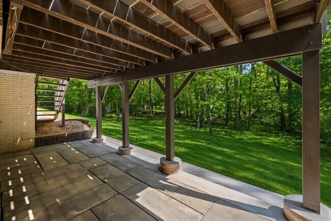 Building Photo - 6609 Heidi Ct