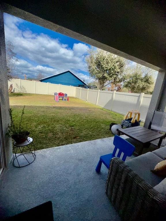 Building Photo - 2625 Waterline St