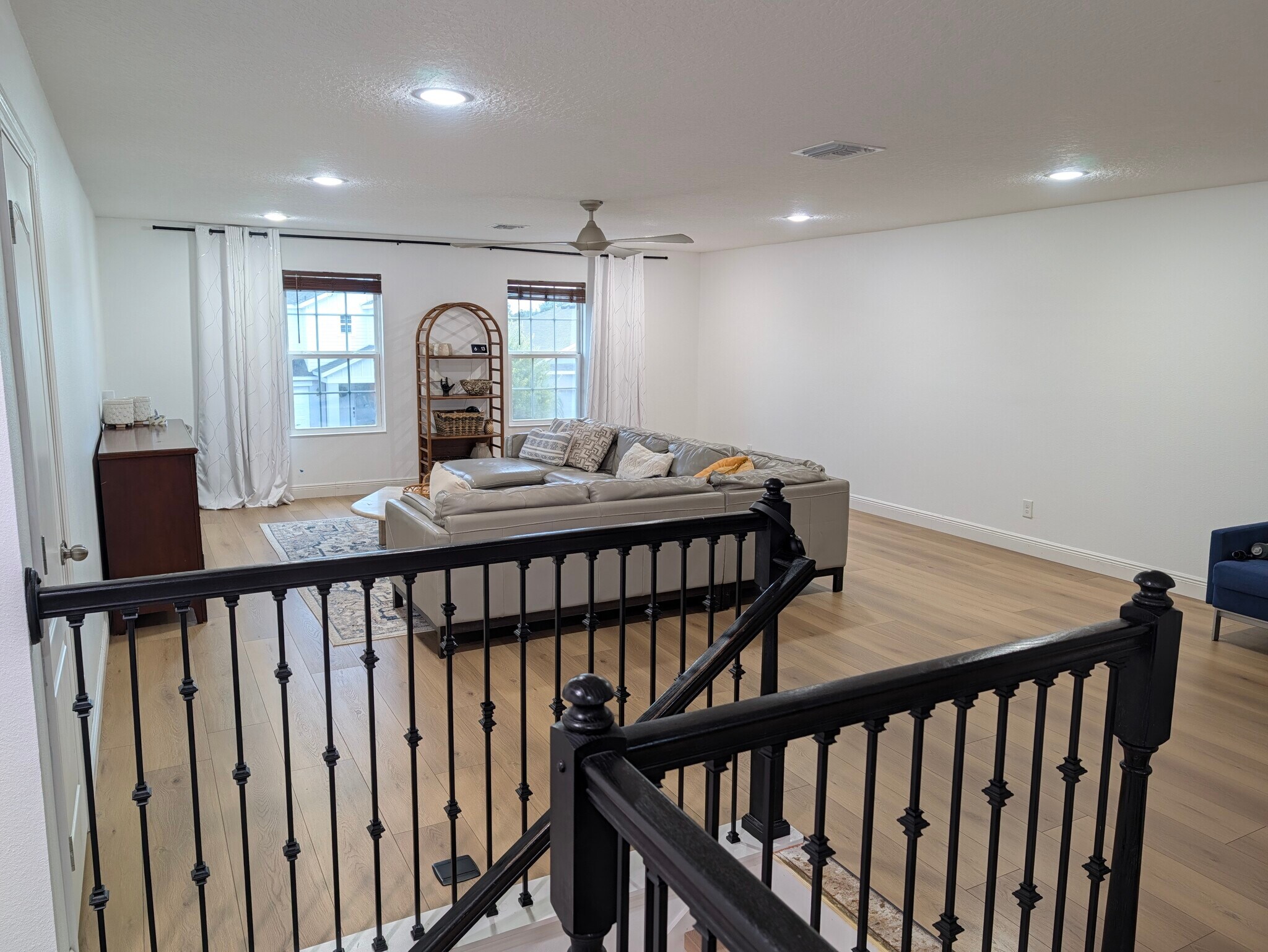 Building Photo - 4925 Blanche Ct
