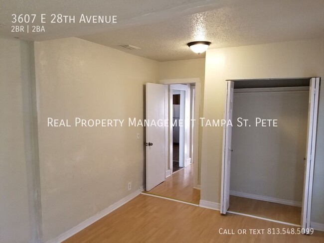 Building Photo - 3607 E 28th Ave
