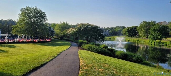 Building Photo - 4718 Twin Hickory Lake Dr