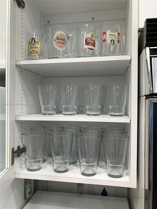 Building Photo - 201 Crandon Blvd