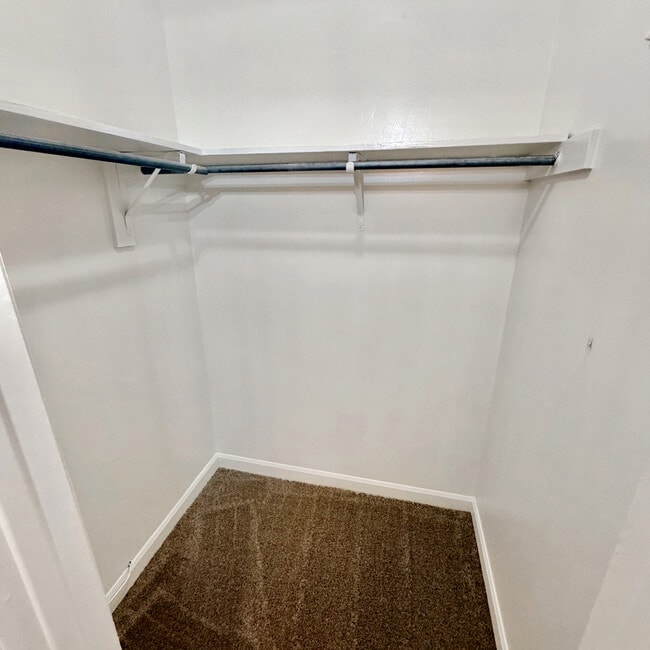 Building Photo - 1849 Quail Ridge Rd