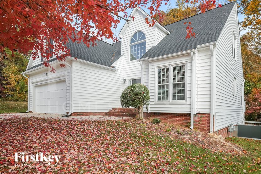 Building Photo - 5212 Autumn Woods Dr